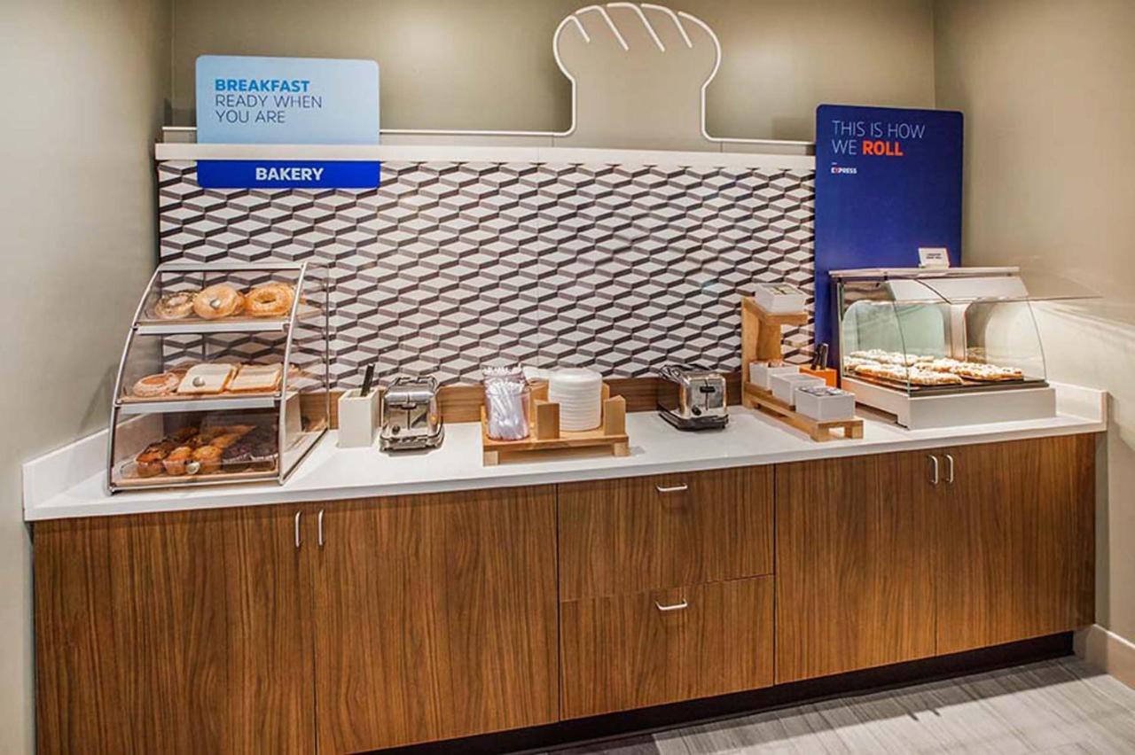 Holiday Inn Express Mt. Vernon By Ihg Mount Vernon Esterno foto